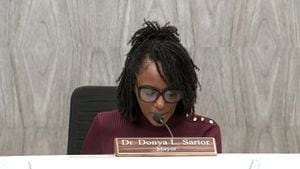 Jonesboro City Council takes no action on mayor's resignation