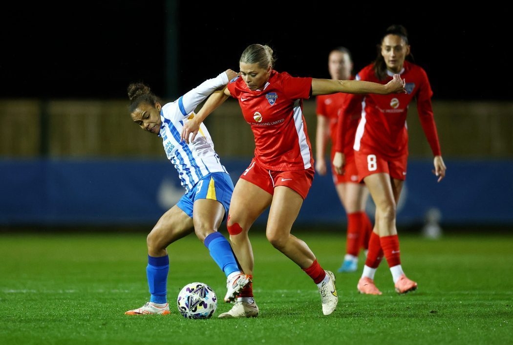 Durham defender Salicki signs new deal