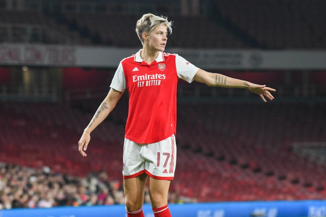 Former Arsenal forward Hurtig joins Fiorentina