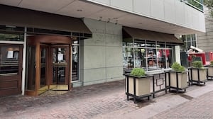 Uptown restaurant shuttered after 20 years