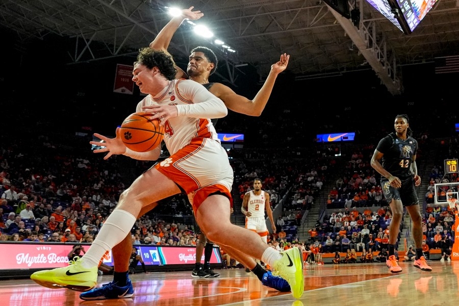 ACC going back to 18-game conference schedule