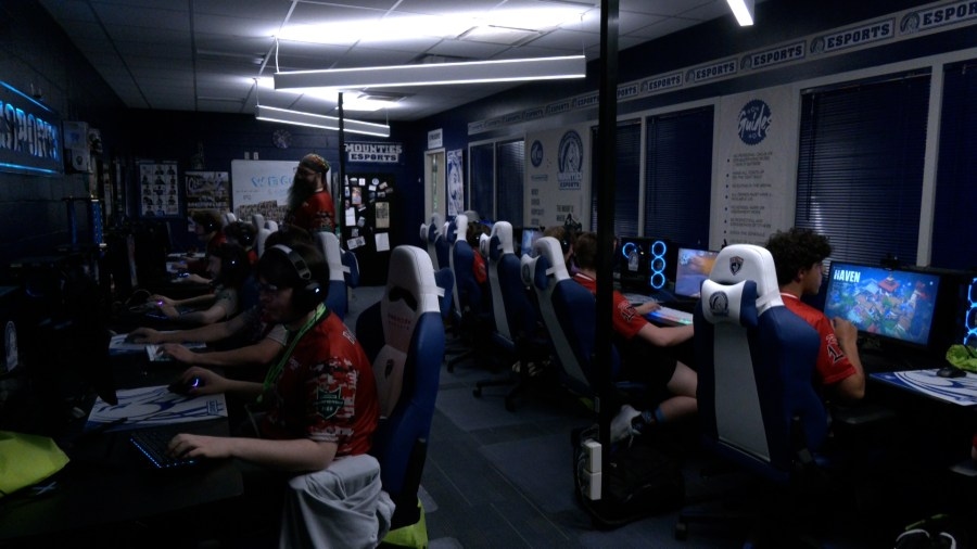 Mt. Aloysius hosts Pennsylvania high school students for esports finals