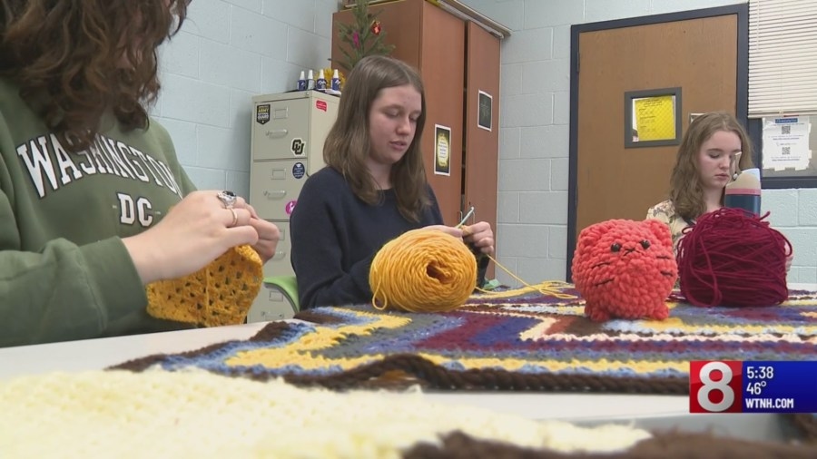 ‘Grandma Hobbies': High school crochet club boosts teen's mental health in Old Saybrook