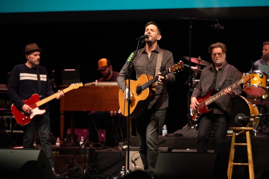 Toad the Wet Sprocket, Vertical Horizon, KT Tunstall set for Rockford show