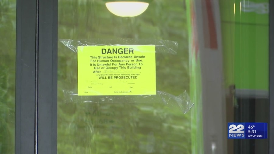 Hadley apartment complex evacuated due to sewage leak