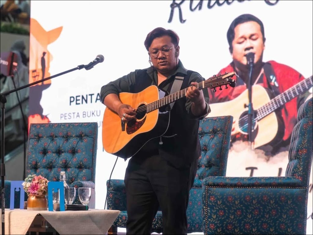 Amir Jahari not ready for a large-scale concert