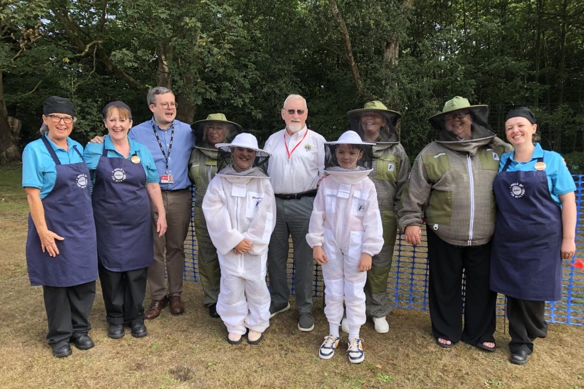 Live beehive project at Heslington primary school creates buzz