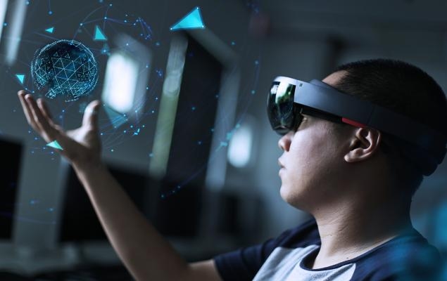 Zacks Investment Ideas feature highlights: Quantum Computing, D-WAVE QUANTUM and IonQ