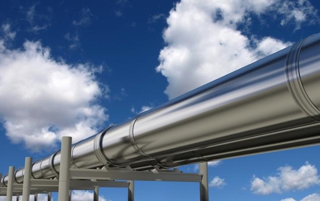Pick Enbridge Stock Over Enterprise Products in Today's Energy Market?