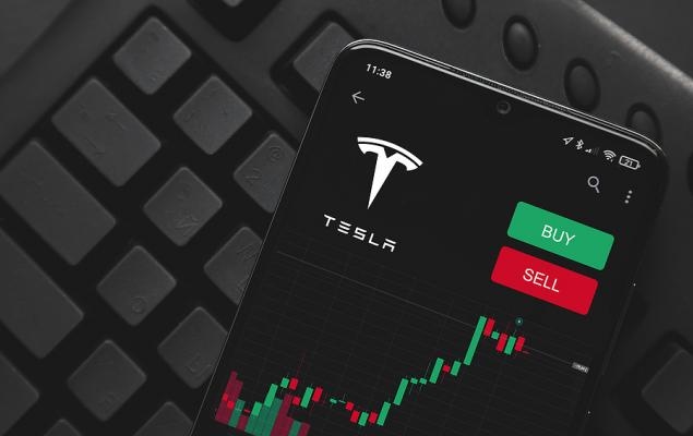 Tesla at a Crossroads: What to Watch in Q2 Earnings