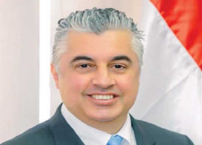 وضع حجر أساس خطوط إنتاج جديدة لمصنع تركي بـ العين السخنة