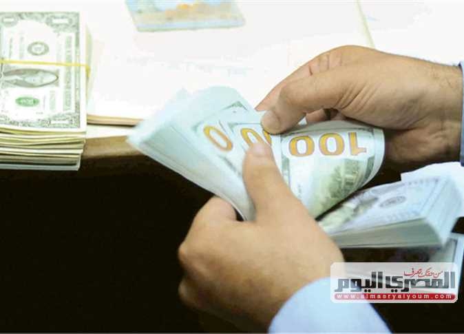 خبير اقتصادي: سيناريو يوم القيامة ووصول الدولار إلى 70 جنيهًا لن يحدث (فيديو)
