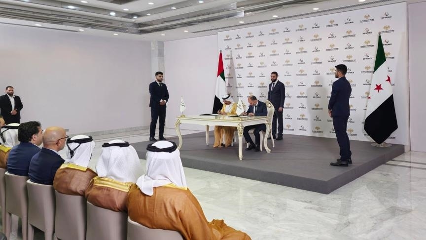 اتفاق استثماري ضخم بين سوريا وموانئ دبي العالمية لتطوير ميناء طرطوس