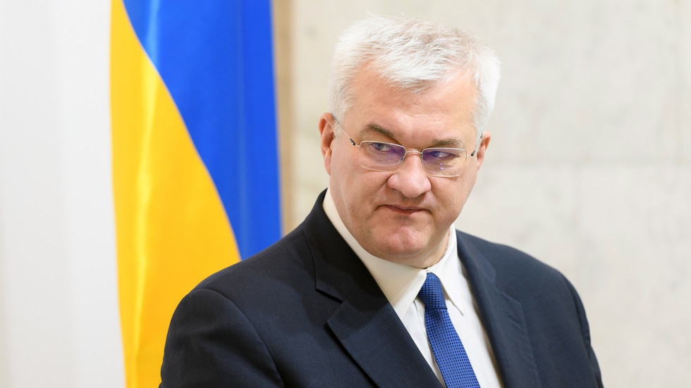 Kiev rejects Putin's offer of mercy for troops in Kursk