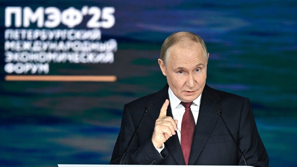 Ukrainian sovereignty, worsening positions and ‘final mistake': Key takeaways from Putin's Q&A