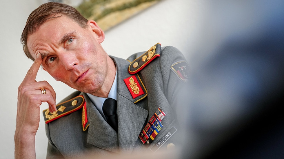General YouTube: Germany's newest military chief is a warlord of his own Ukraine-cheering fantasyland