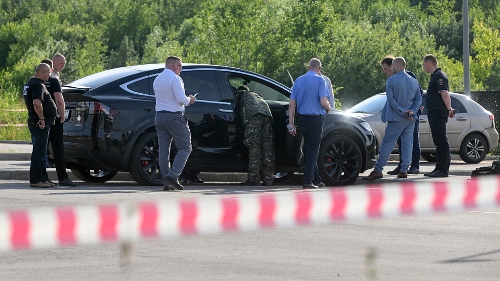 Kremlin ‘shocked' by likely suicide of ex-minister