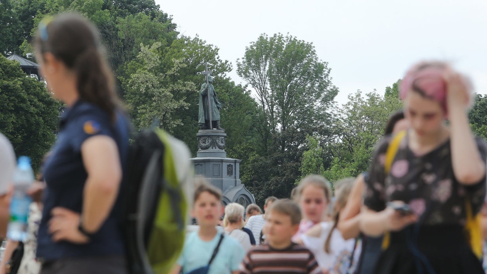 Half of Ukrainians predict a ruined country by 2035