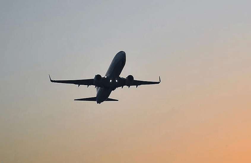 مصر تكشف عن عدد ضخم من الطائرات عبر مجالها الجوي بعد إغلاق أجواء دول مجاورة