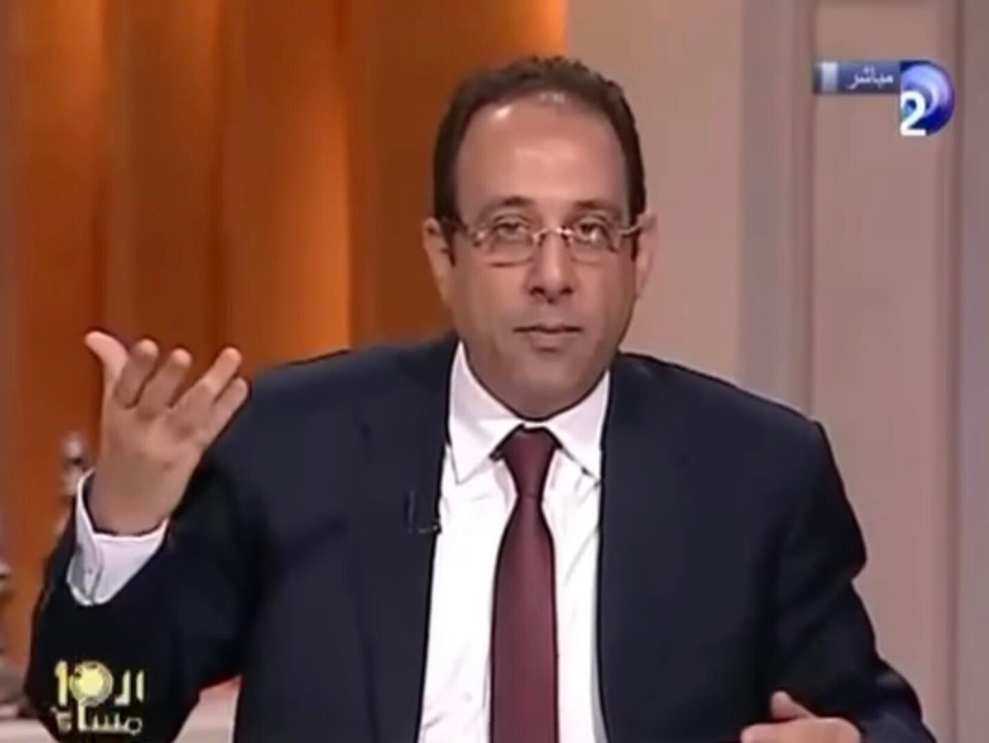 مصر.. تحرك ضد المحامي المشهور بـ"أنا بيه ابن بيه" بسبب منشور عن القضاة والشرطة