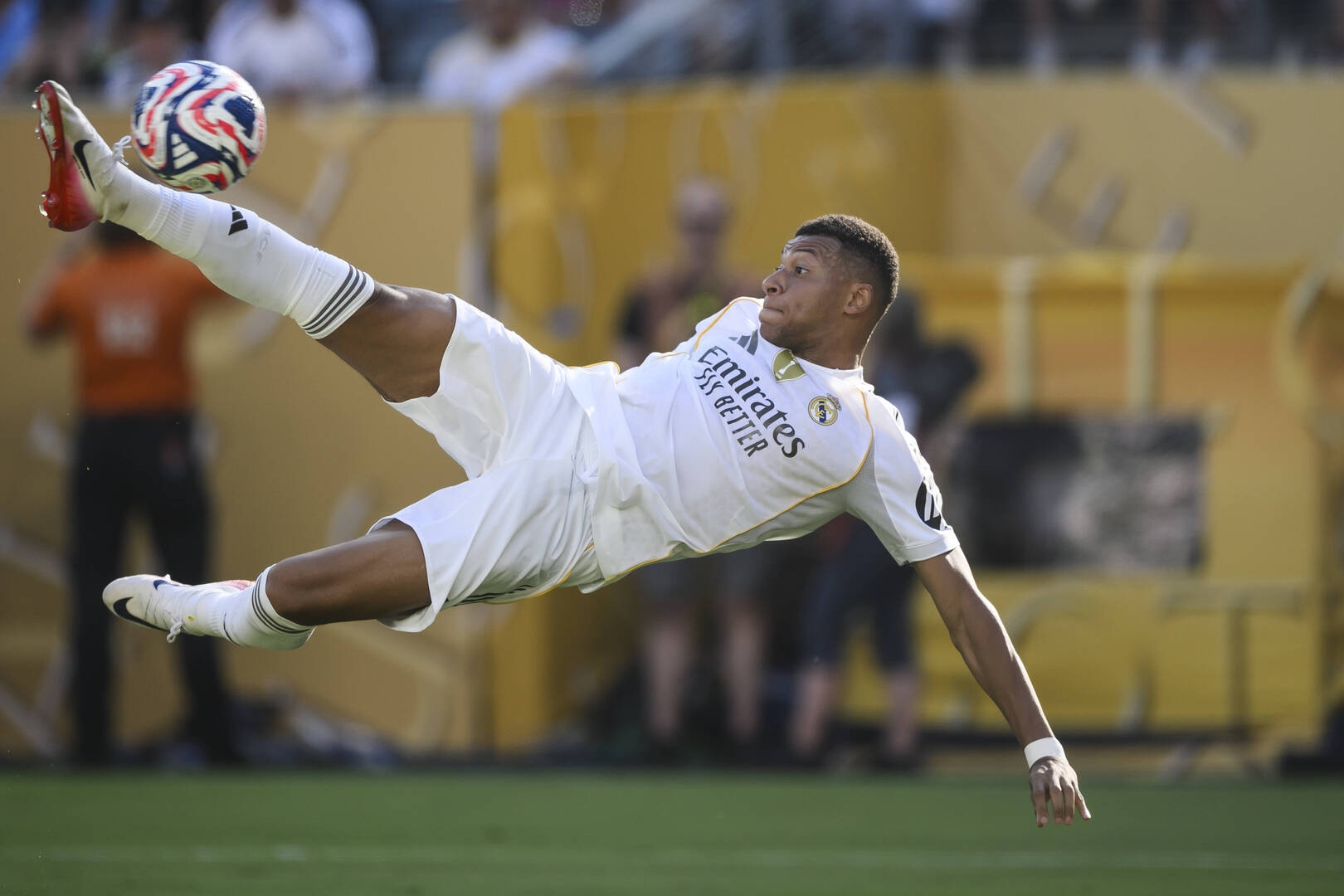 مبابي يدخل التاريخ مع ريال مدريد برقم قياسي غير مسبوق