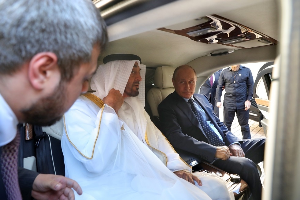 بوتين يكشف ماذا ناقش في سيارة أوروس مع زعماء أجانب