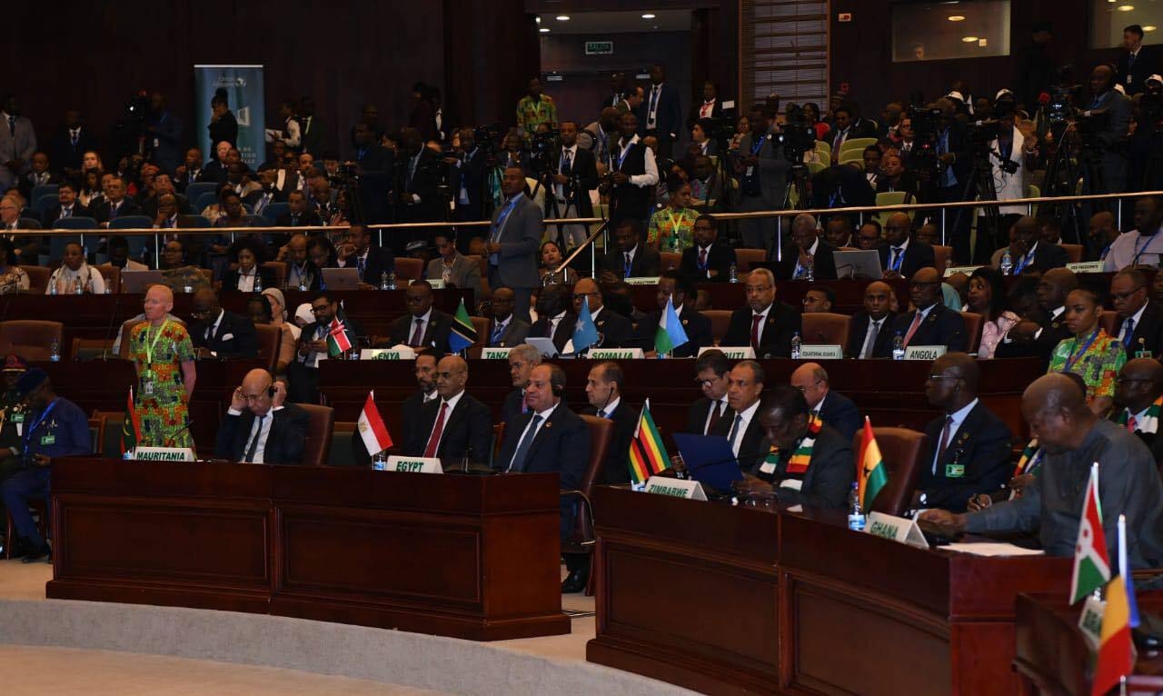السيسي: تحديات إفريقيا المتشابكة تهدد الأمن والاستقرار والتنمية