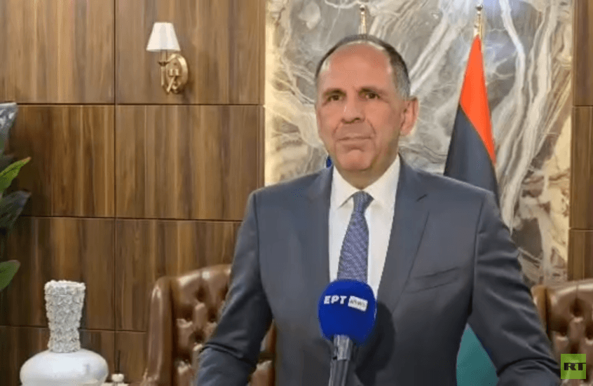 من طرابلس.. اليونان تعلن بدء مسار جديد مع ليبيا يشمل الهجرة وترسيم الحدود البحرية (فيديو)