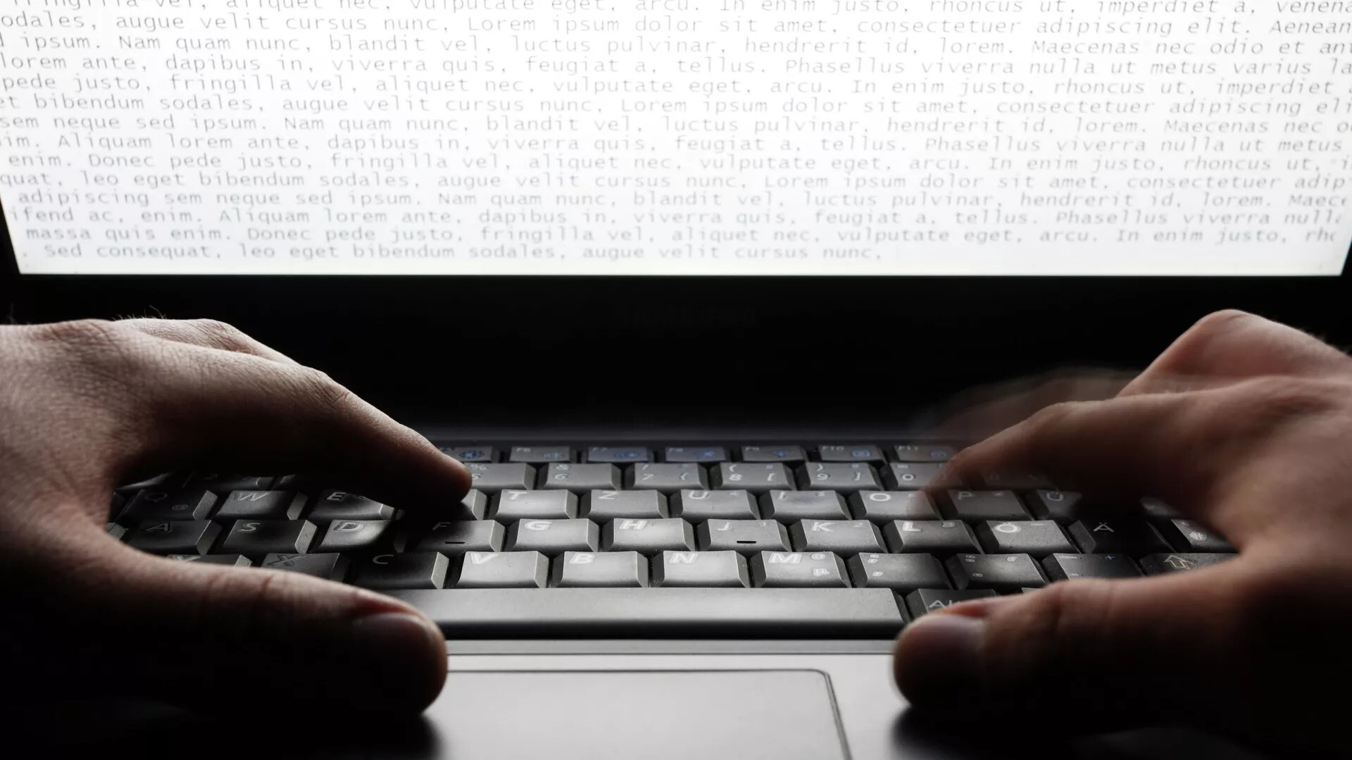 الناتو يتهم روسيا بشن هجمات سيبرانية تهدد أمن حلفائه دون تقديم أدلة
