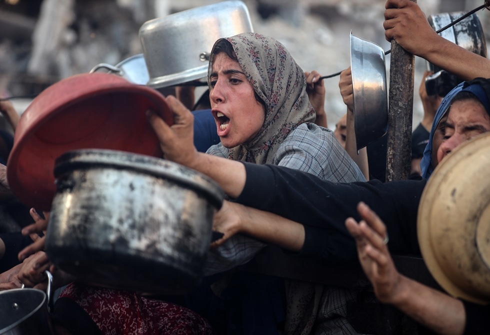 لازاريني: غزة تشهد مأساة إنسانية غير مسبوقة.. والمساعدات تحولت إلى "فخ مميت"