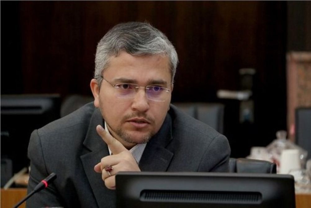 برلماني إيراني: ندرس الخروج من معاهدة حظر الانتشار النووي إذا تم تفعيل "آلية الزناد"