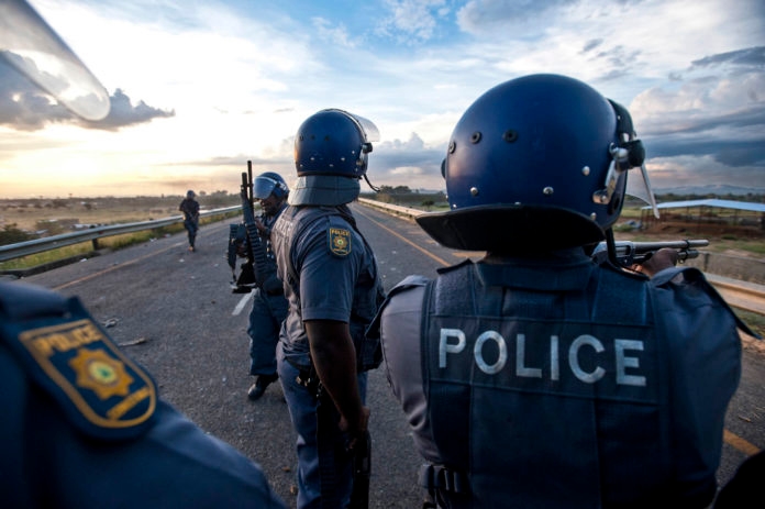 Trust in South African police at an all time low, report shows