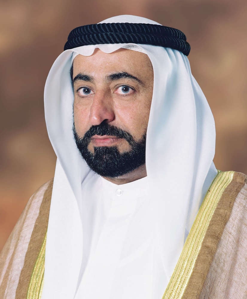 حاكم الشارقة يعتمد 335 مليون درهم دعماً سكنياً لـ431 أسرة