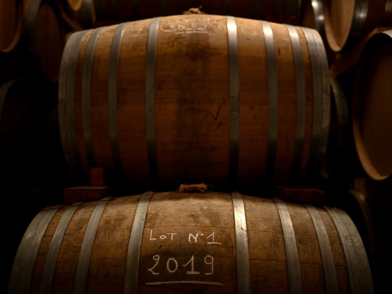 France praises China over thaw in brandy trade row