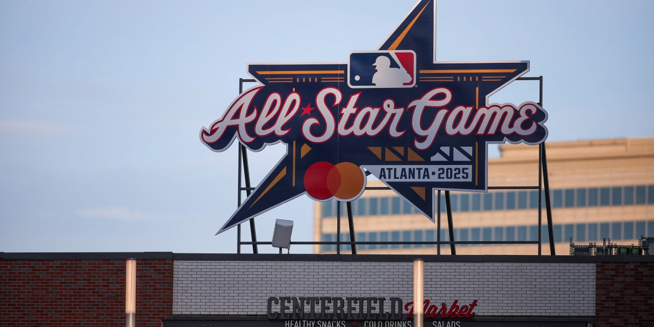Baseball Comes Cap in Hand to Atlanta
