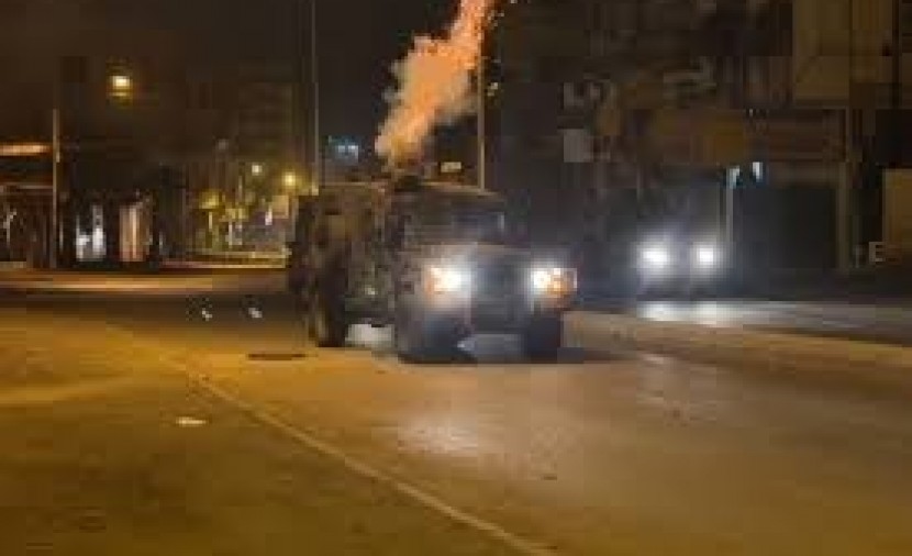 قوات الاحتلال تقتحم دير الغصون ومحيط منزل شهيد في دورا بالضفة الغربية