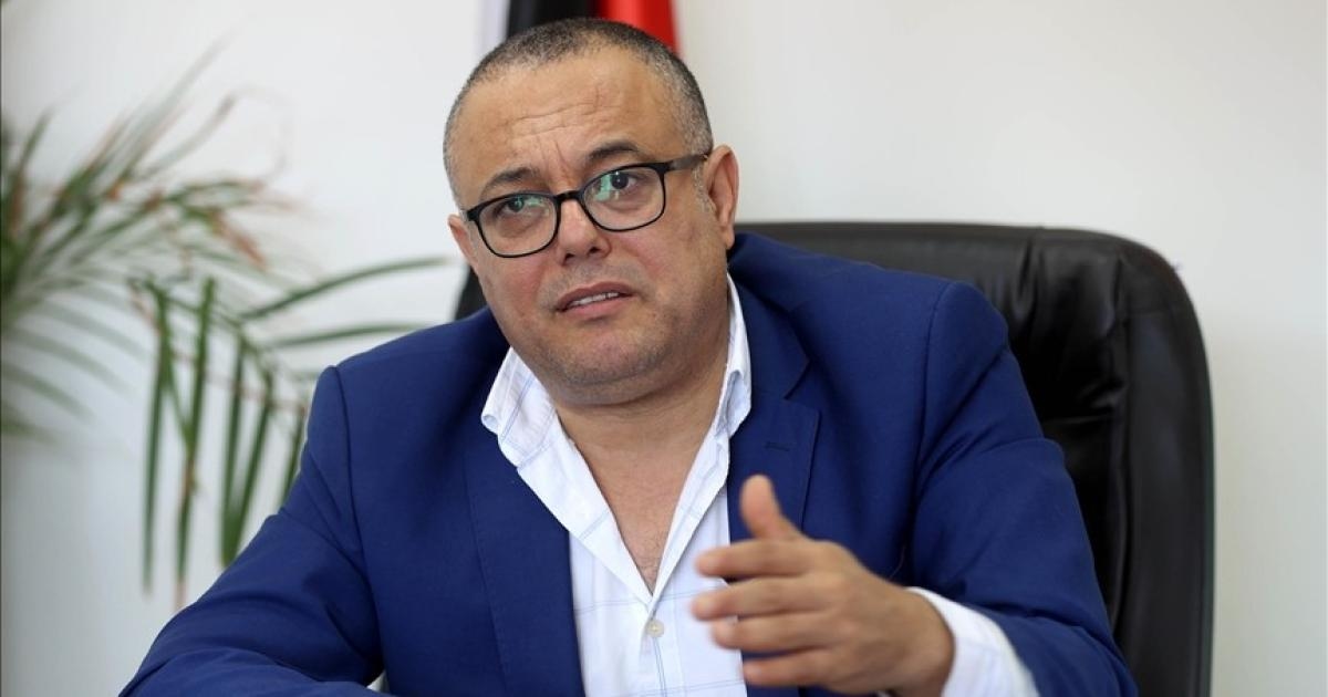 السلطة، اللاعب الغائب والمنتظر