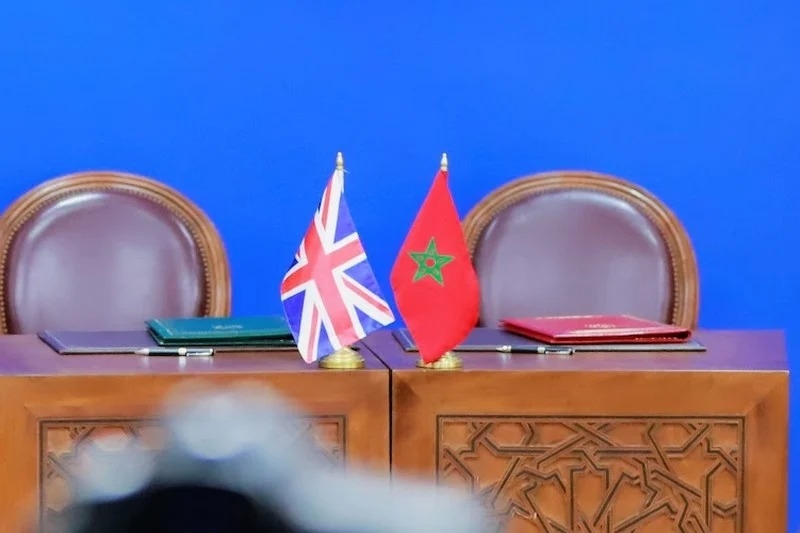 بريطانيا تؤكد أهمية الشراكة الإستراتيجية مع المغرب وتدعو شركاتها إلى توسيع استثماراتها بالمملكة
