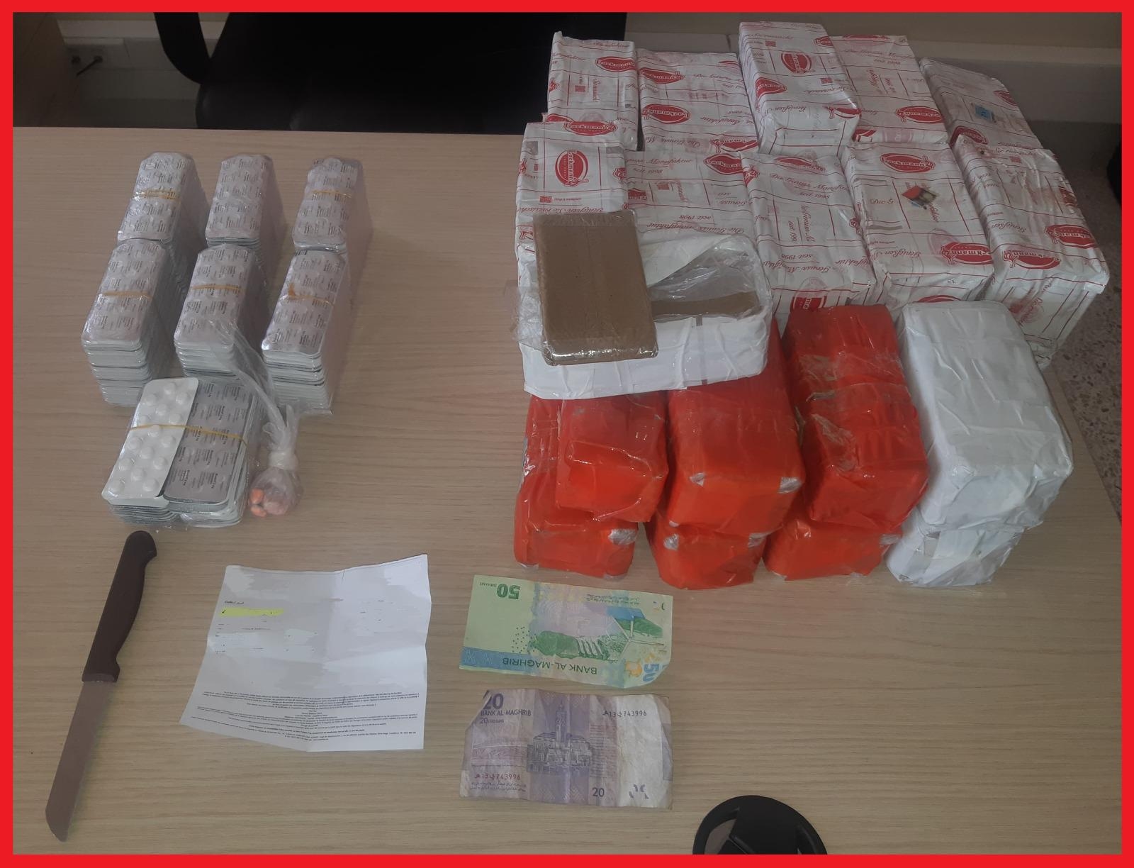 توقيف إفريقي بمطار الدارالبيضاء بحوزته 5 كلغ من الكوكايين