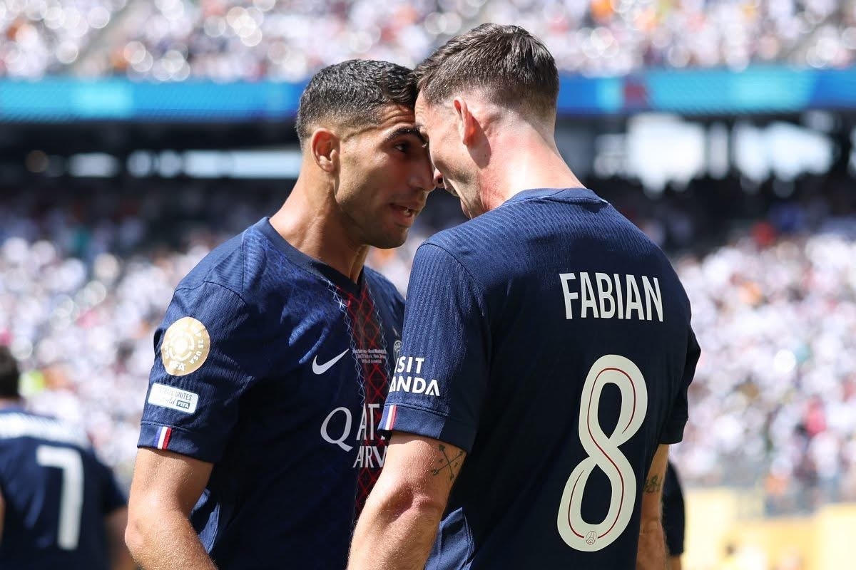 حكيمي يتعملق مع PSG ليطيح بفريقه السابق ريال مدريد برباعية نظيفة