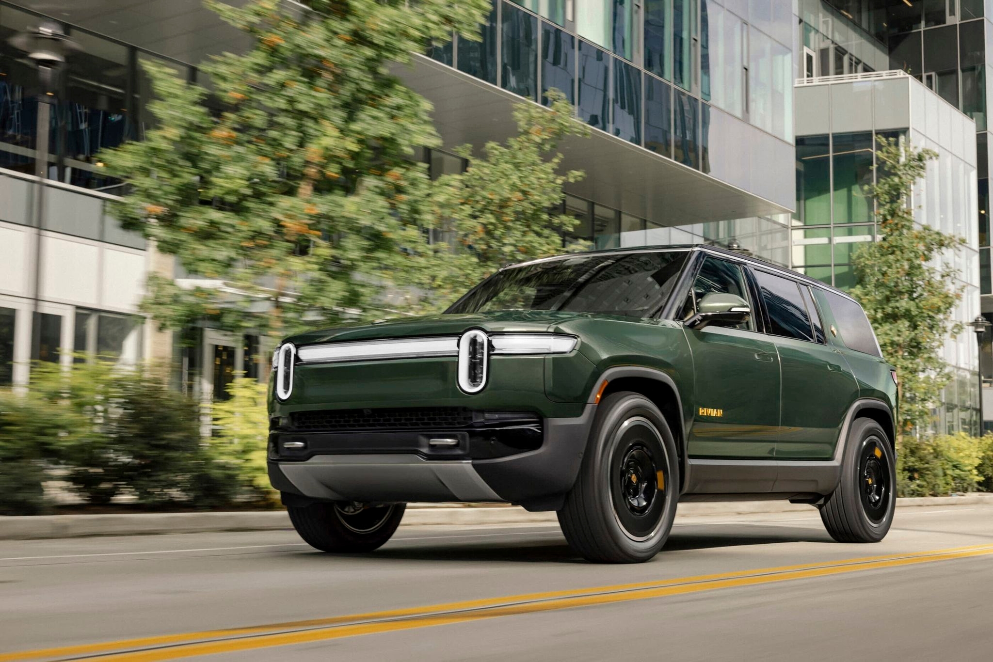 Edmunds: Five three-row EVs that are great for big families
