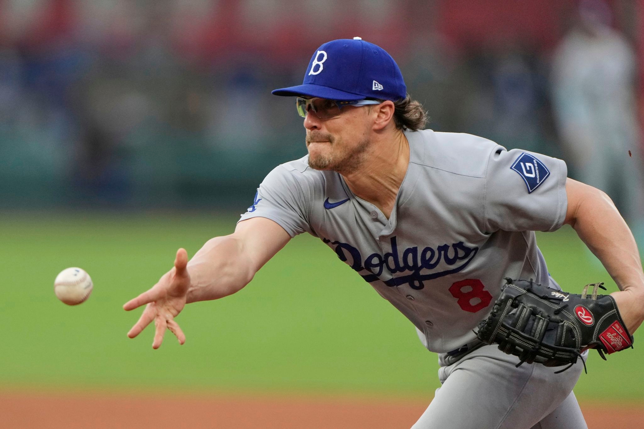 Dodgers place Kiké Hernández on injured list and call up James Outman to headline series of moves