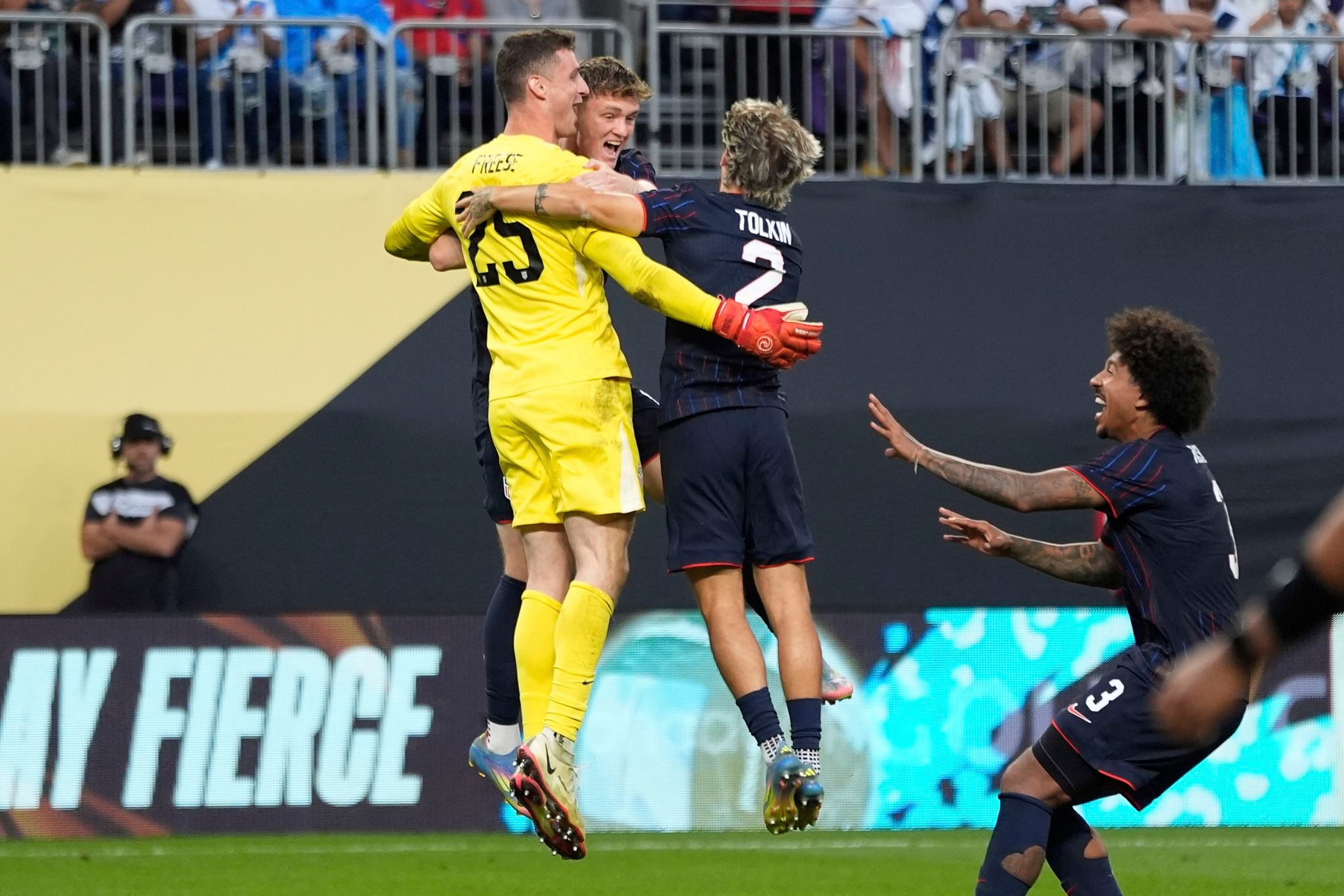 US gets past Costa Rica in Gold Cup quarterfinals on penalty kicks