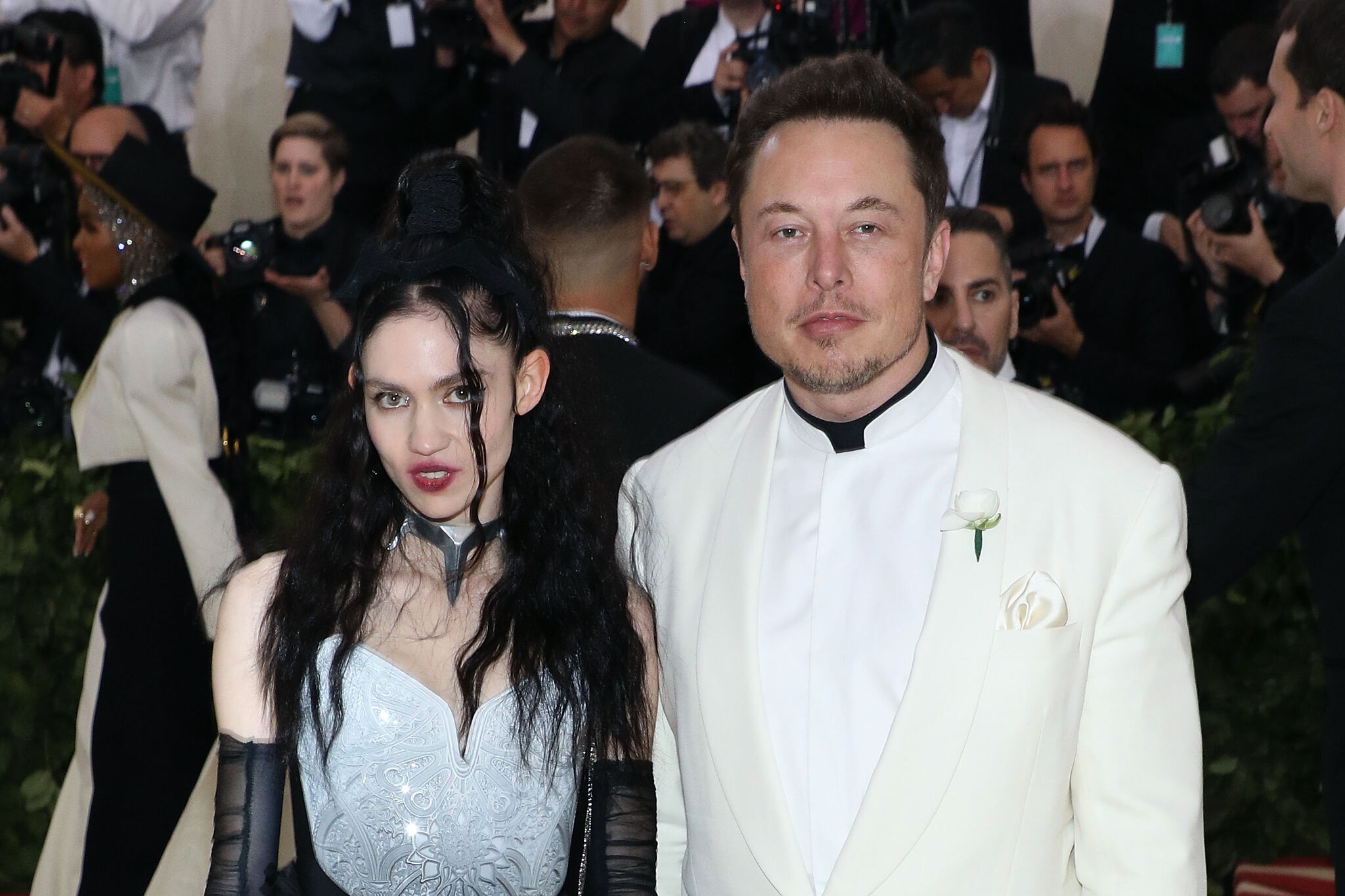 Grimes calls Elon Musk's X ‘a prison' while slamming social media: 'The entire thing is a theatre'
