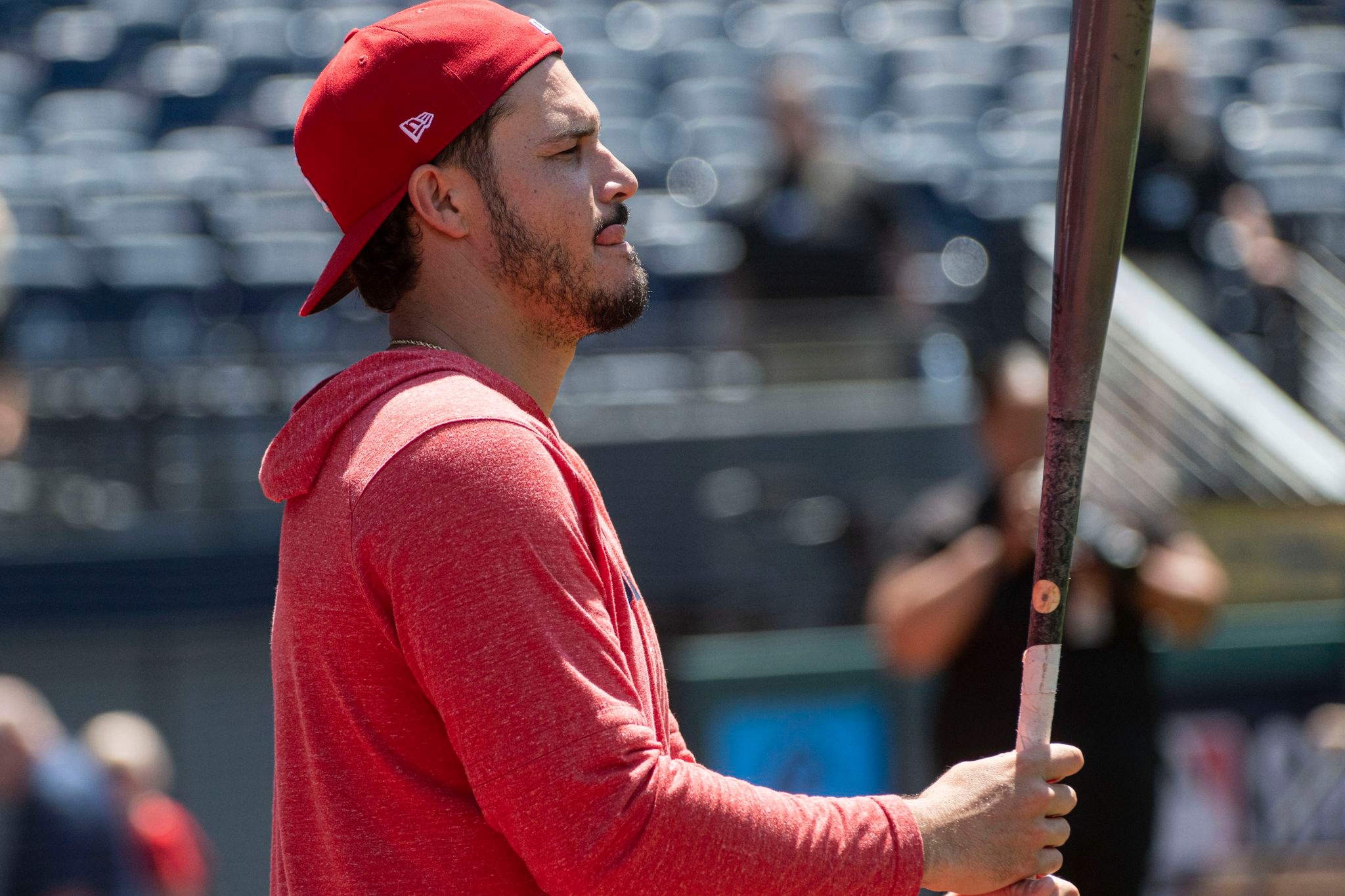 Nolan Arenado back in Cardinals lineup after missing 3 games with a shoulder impingement