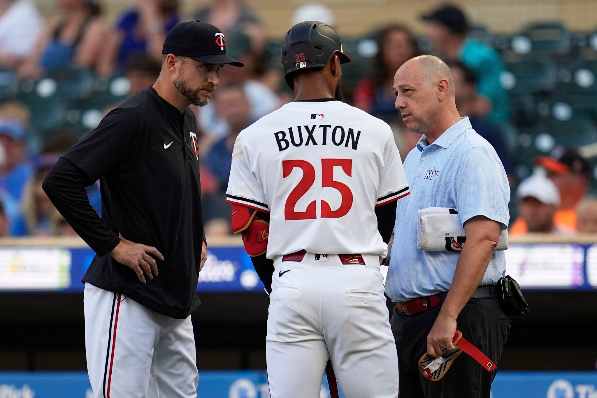 Twins keep sore Buxton out of starting lineup with bruised hand, but expect All-Star to be fine