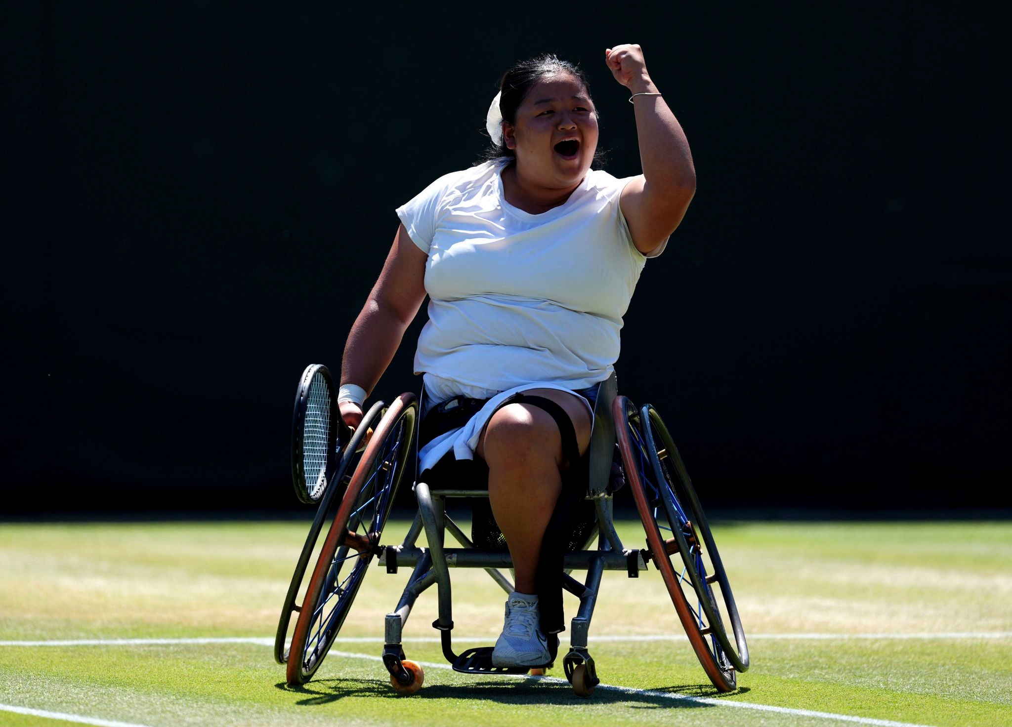 Wang Ziying of China wins women's wheelchair singles at Wimbledon