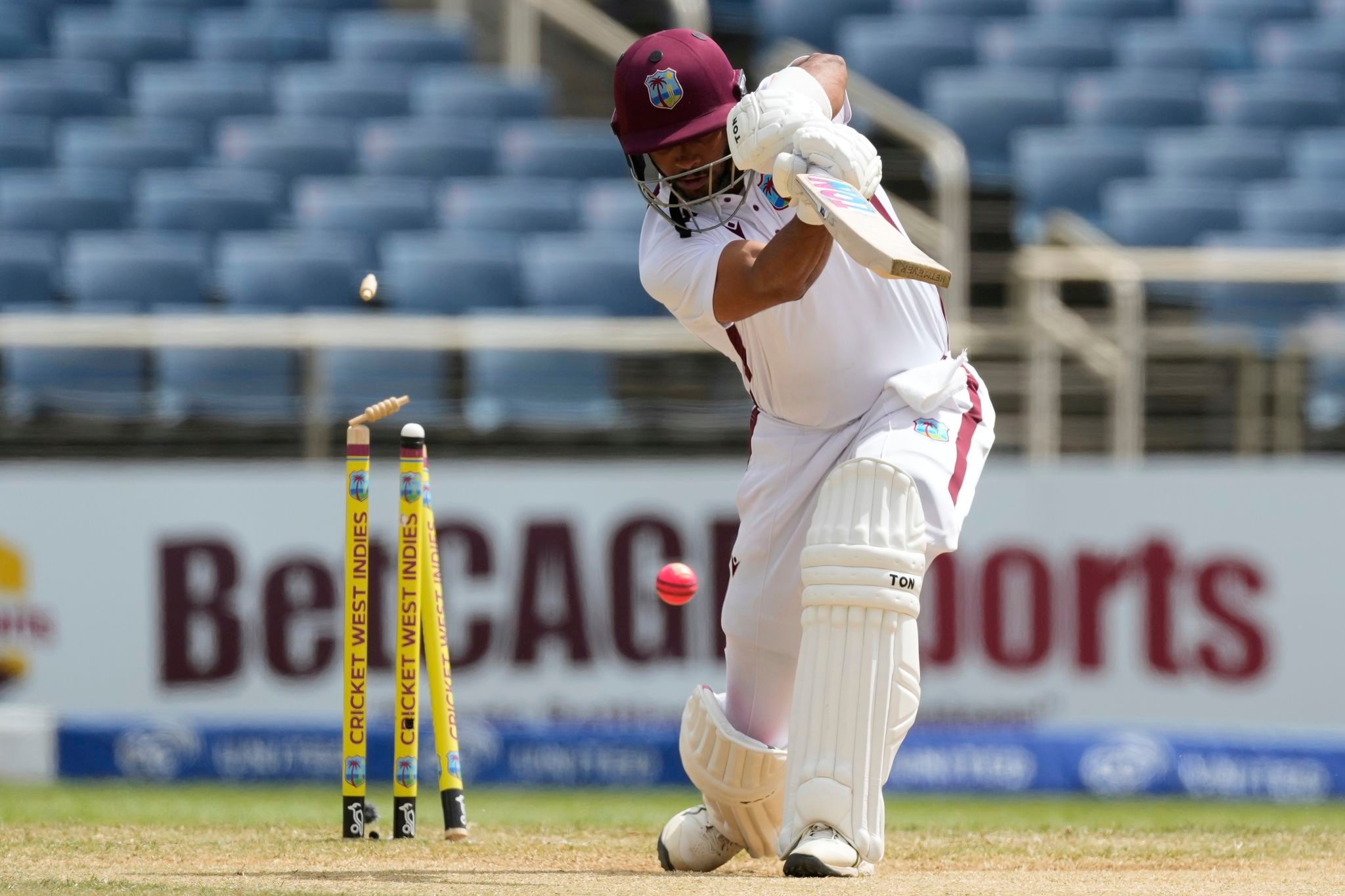 Cricket legends Brian Lara and Viv Richards to help beleaguered West Indies team