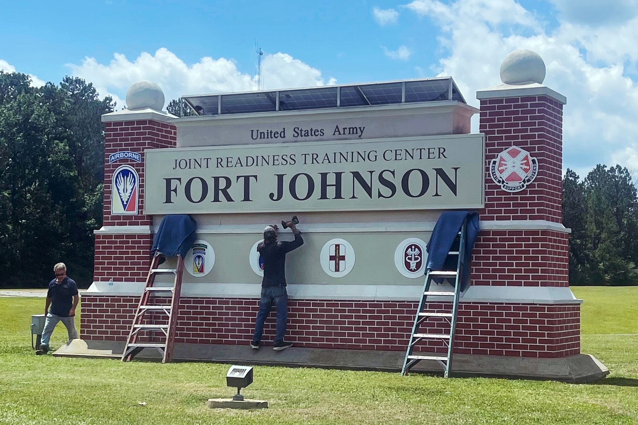 Renaming of military bases stirs debate over Confederate ties