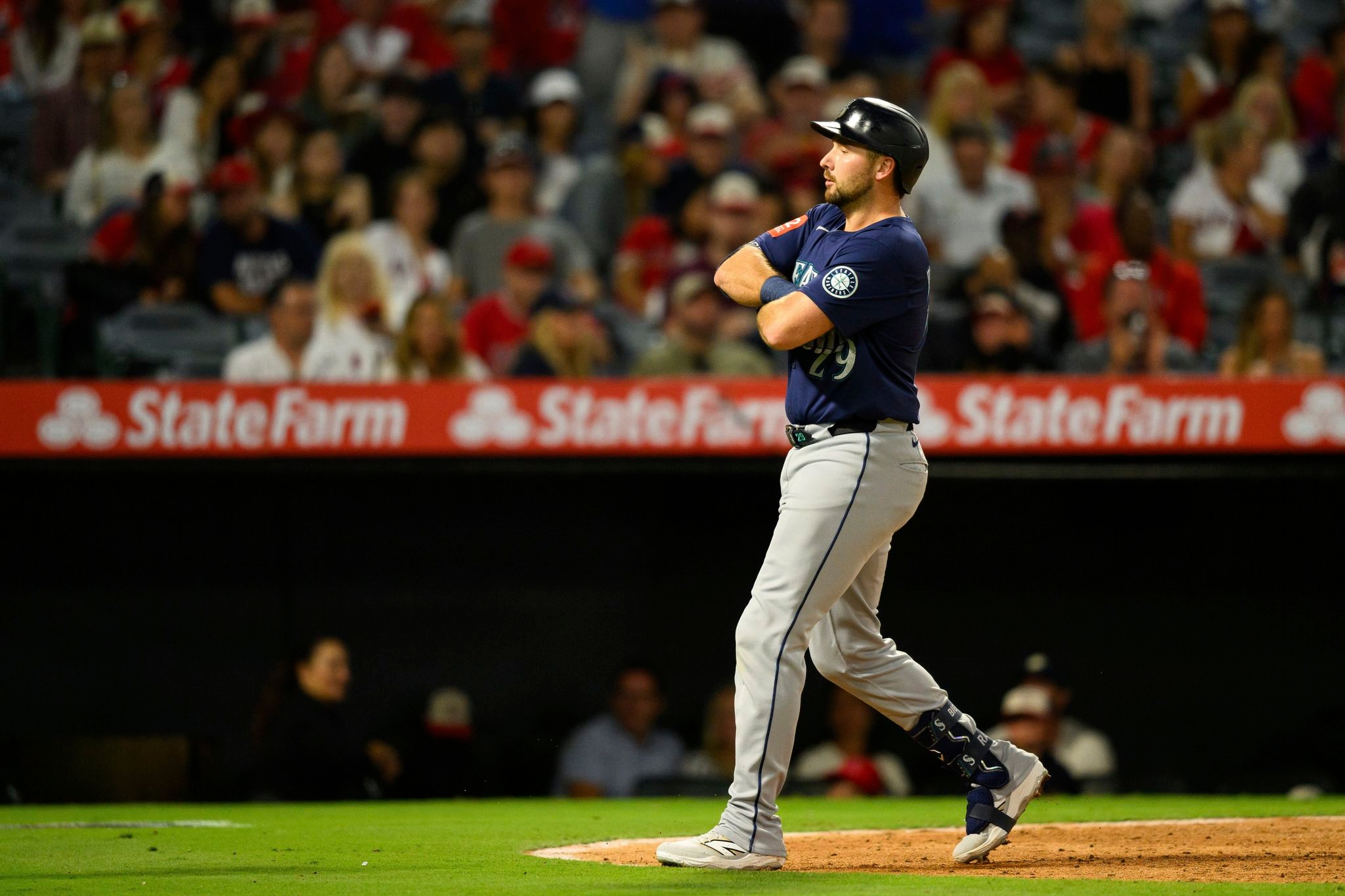 Seattle's Cal Raleigh calls his 40th homer 'a cool milestone' during the catcher's historic season
